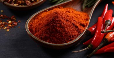 Chili peppers and cayenne powder